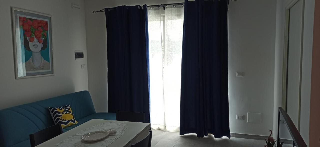 Casa Clara Al Mare Nel Salento Appartement Santa Maria al Bagno Buitenkant foto